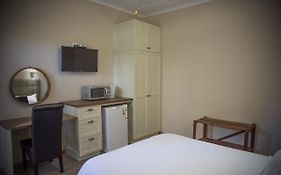 Gariep Country Lodge